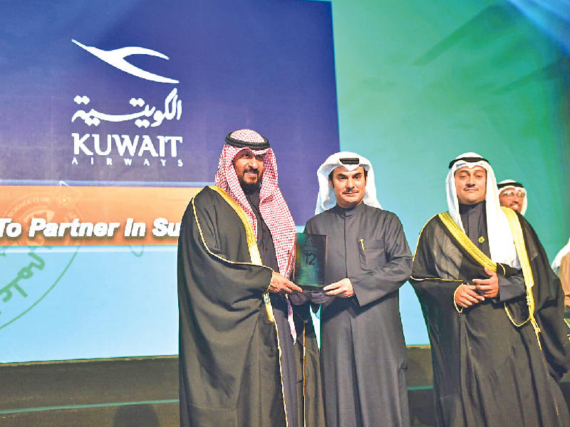 تكريم ممثل «الكويتية» من الشيخ طلال الخالد وطلال الخرافي