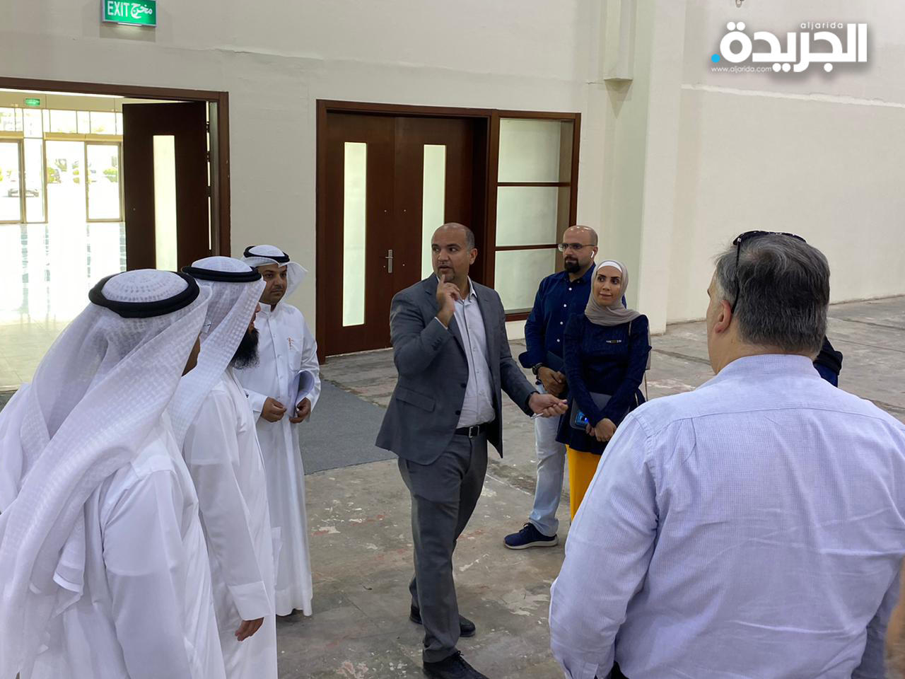 جانب من اجراءات التسليم