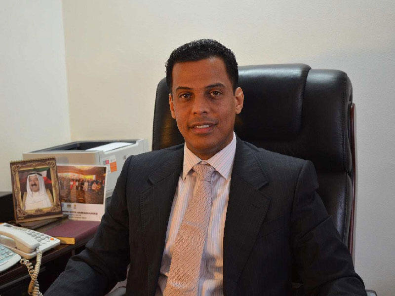 القنصل العام للكويت في نيويورك حمد الهزيم 