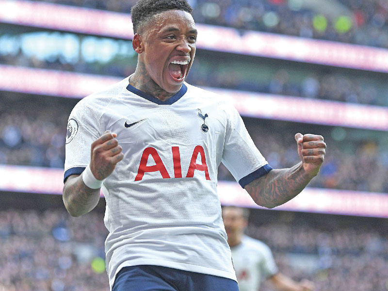 لاعب نادي توتنهام الإنكليزي  ستيفن بيرغوين