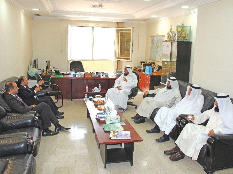 جانب من لقاء «الطبية» و«إحياء التراث»