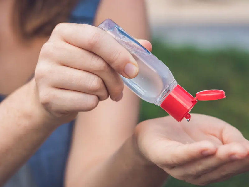 أسعار منتجات الوقاية من «كورونا» تقفز أكثر من 50% 