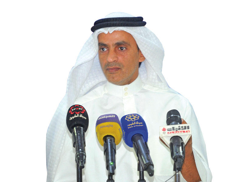عضو مجلس إدارة اتحاد الكرة رئيس لجنة المسابقات فهد الهملان
