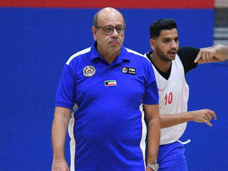 المدير الفني في اتحاد كرة السلة ومدرب منتخبنا الوطني الأول التونسي عادل التلاتلي