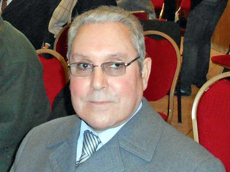 الناقد المغربي نجيب العوفي 