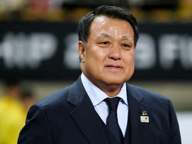 رئيس الاتحاد الياباني لكرة القدم كوزو تاشيما 