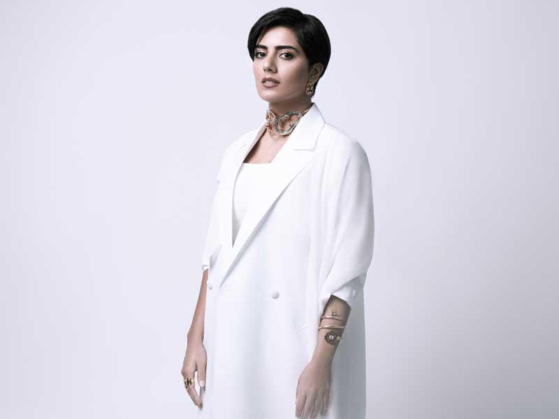 النجمة هيا عبد السلامn