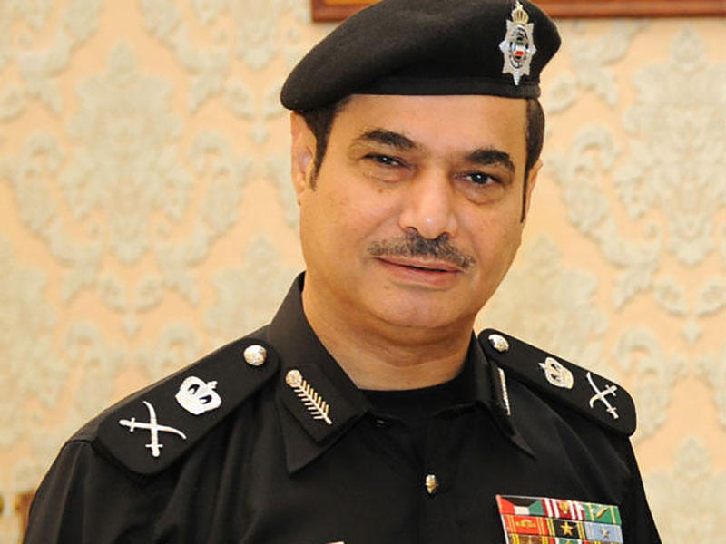 وكيل وزارة الداخلية المساعد لشؤون المؤسسات الإصلاحية اللواء فراج الزعبي