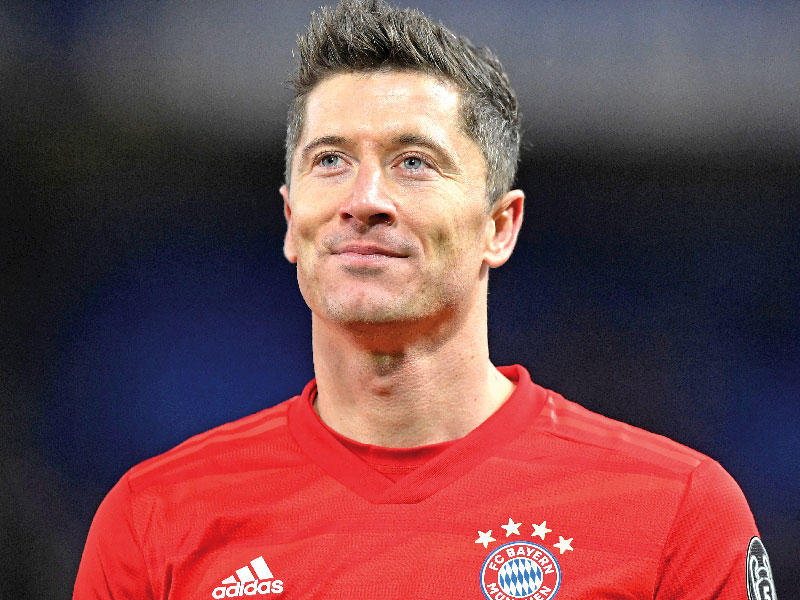 لاعب كرة القدم البولندي روبرت ليفاندوفسكي