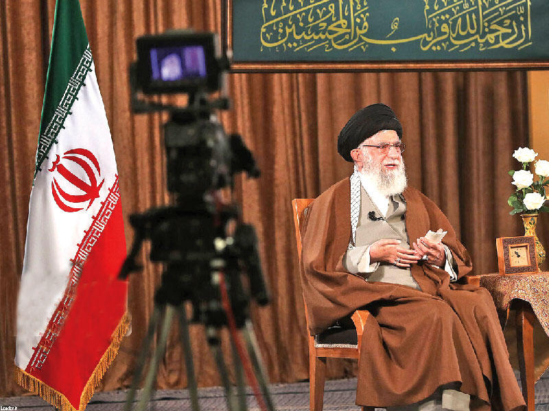 خامنئي متحدثاً خلال كلمة متلفزة بمناسبة العام الإيراني الجديد في طهران أمسt(إرنا)