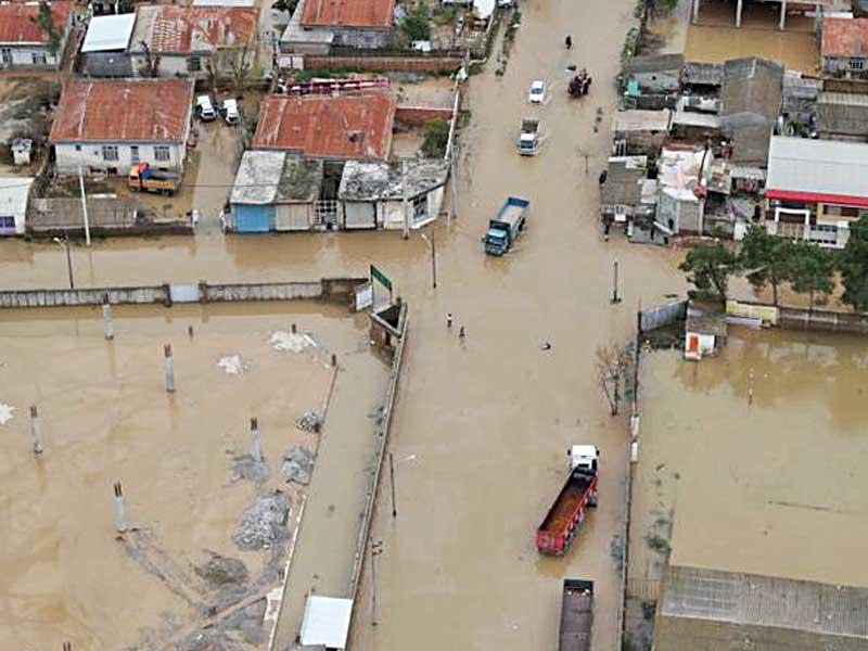 سيول الامطار تضرب ايران 