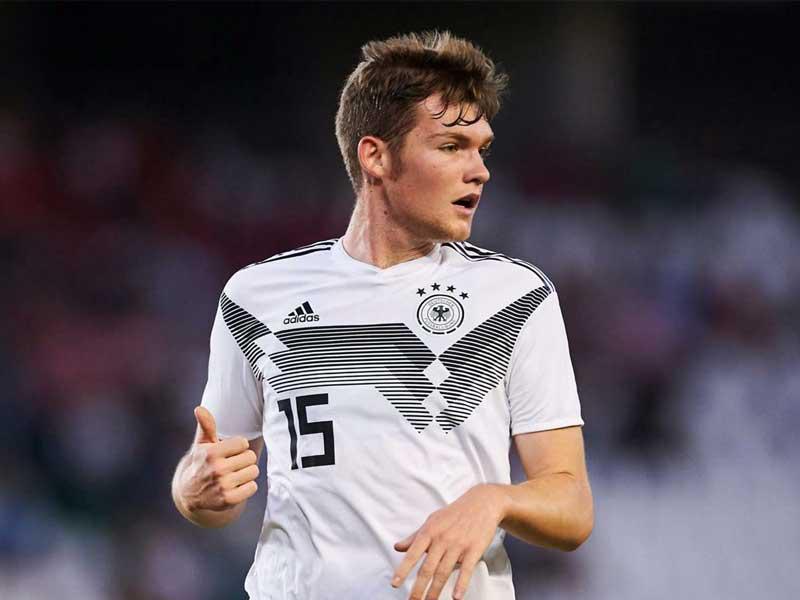 اللاعب الالماني  لوكا كيليان