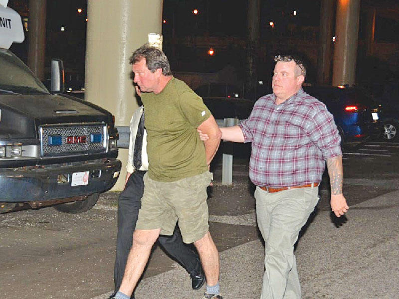  اعتقال دانيال ويلز في مدينة بينساكولا الواقعة في فلوريدا