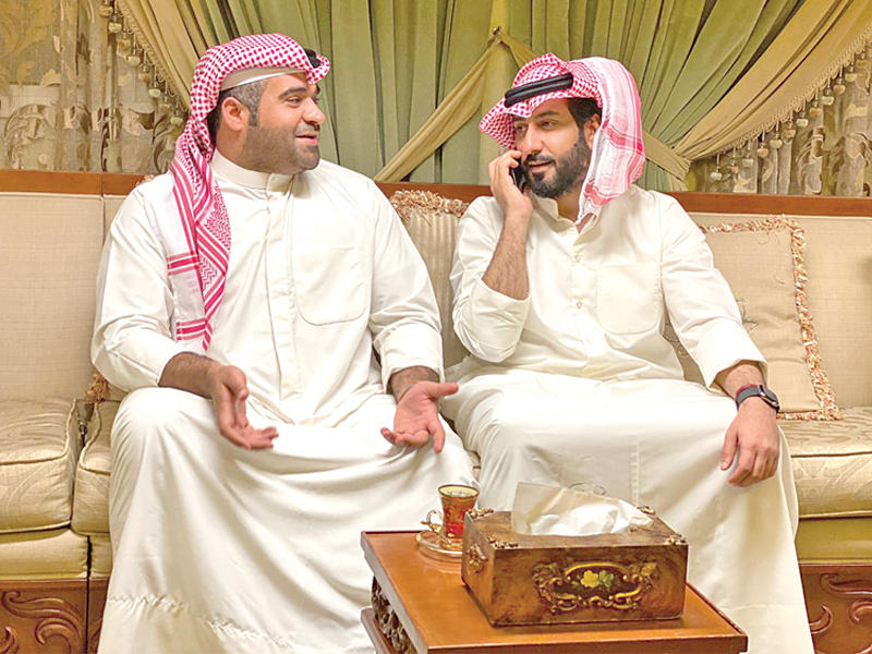 عاشور ومحمود بوشهري في كواليس «زواج مصلحة»