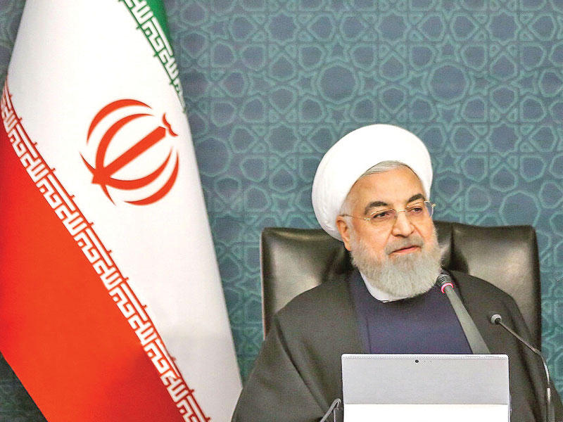 روحاني خلال اجتماع الحكومة في طهران أمس   (إرنا)