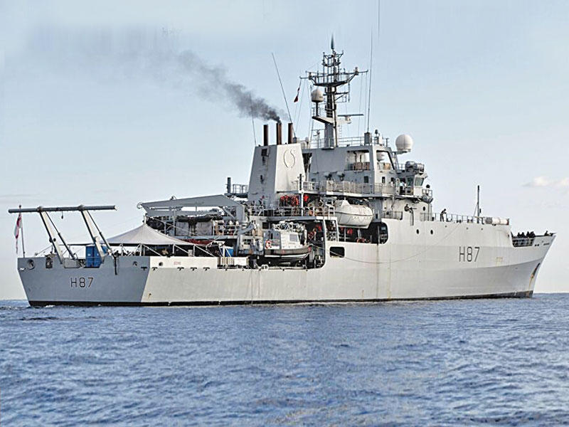 أحدي السفن الحربية الروسية