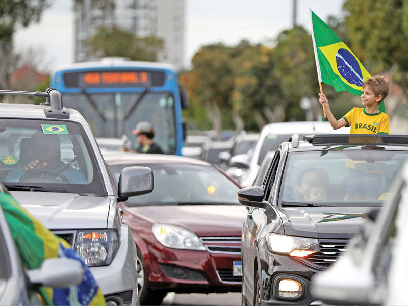 تكدس مروري في شوارع الرازيل 