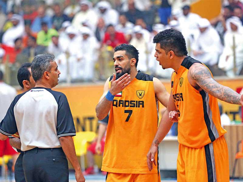 الحسيني وعبدالله الصراف في لقاء سابق