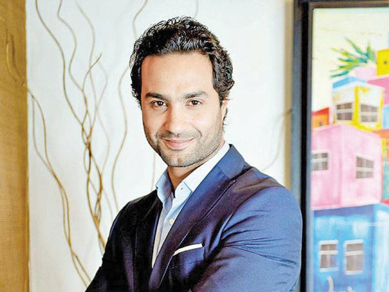 الفنان كريم فهمي 