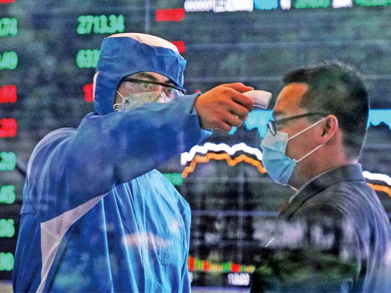 تراجع الأسواق الآسيوية مع تفشي «كورونا»