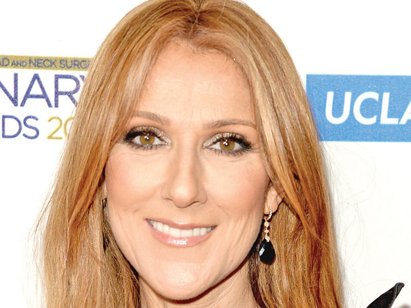 نجمة الغناء سيلين ديون