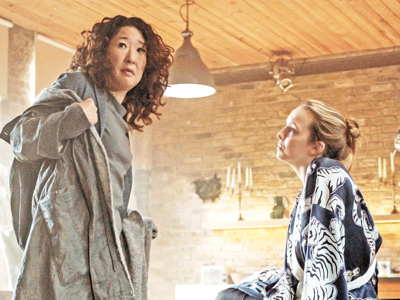 ساندرا أوه في مشهد من «killing Eve»