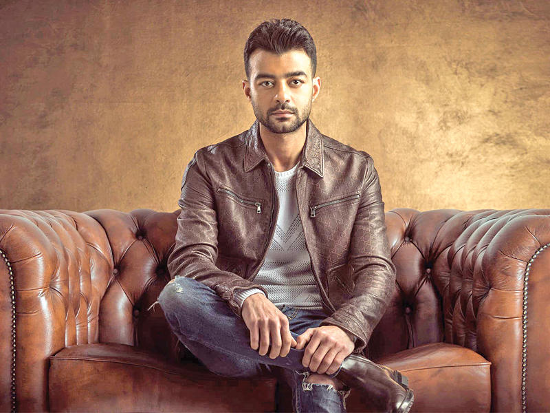 الفنان هيثم شاكر