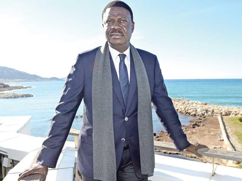  رئيس نادي مرسيليا السابق باب ضيوف