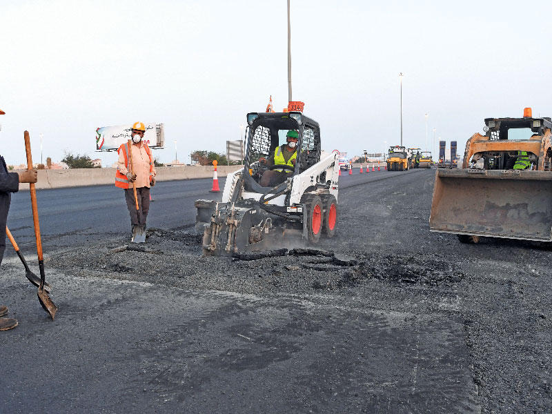 أعمال فرش الأسفلت