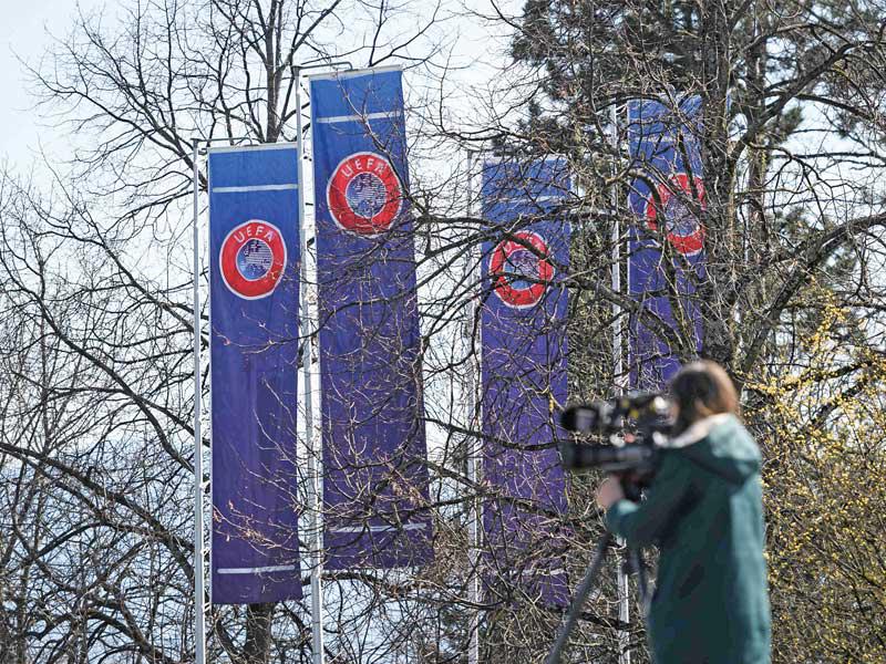 يويفا ينفي تحديد مواعيد نهائية لاستكمال مسابقاته