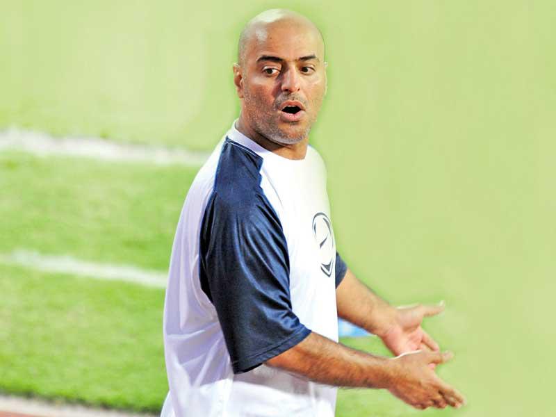  مدرب الفريق الأول لكرة القدم بنادي برقان ماهر الشمري 