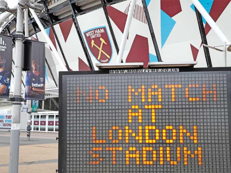 رئيس الاتحاد الإنكليزي يحذر من التداعيات المالية لـكورونا