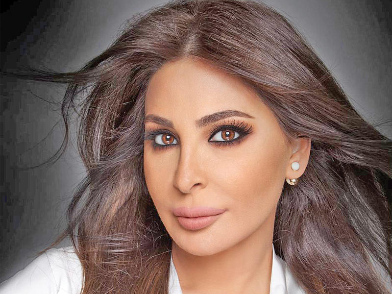 الفنانة اللبنانية إليسا