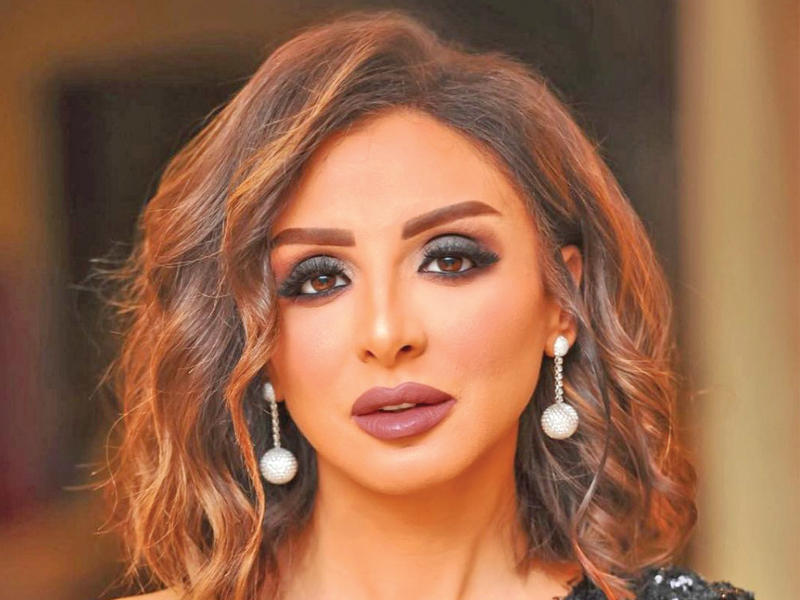 الفنانة أنغام