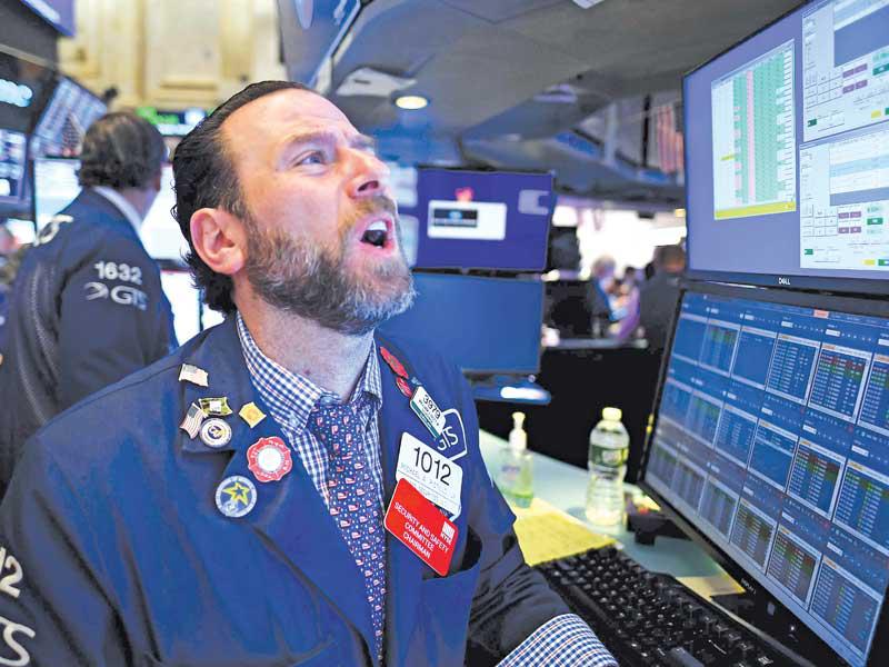 انكماش عنيف متوقع للاقتصاد الأميركي يهدد أحلام ترامب