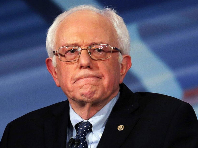 السيناتور الديمقراطي بيرني ساندزر