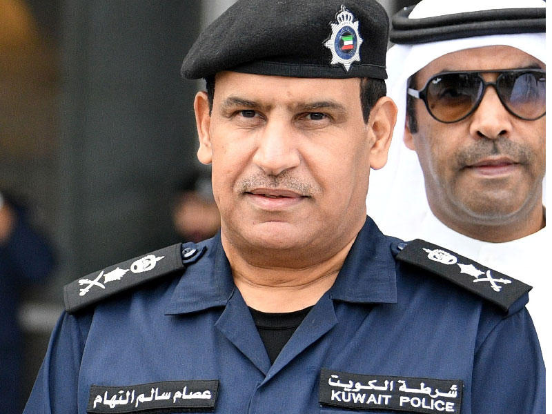 وكيل وزارة الداخلية نائب رئيس اللجنة العليا للدفاع المدني الفريق عصام النهام