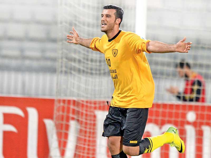  النجم السوري، لاعب الأهلي السعودي لكرة القدم  عمر السومة