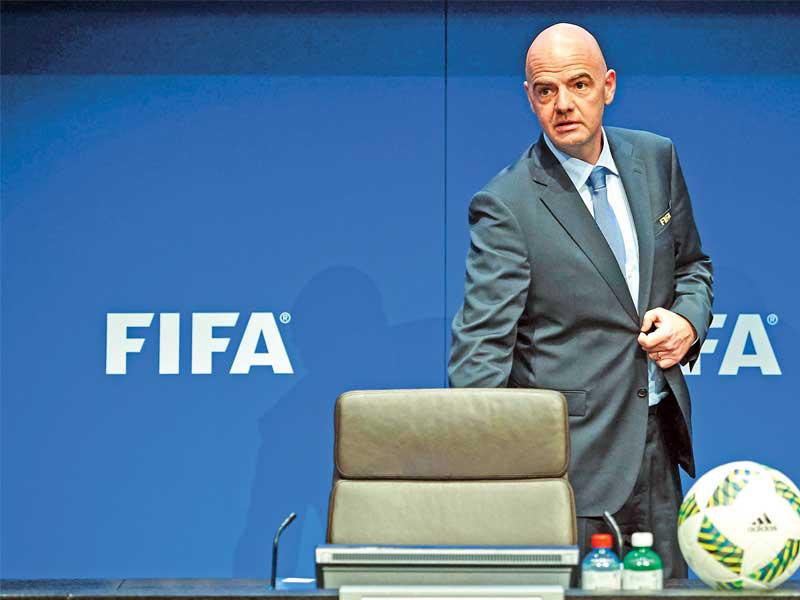 رئيس الاتحاد الدولي لكرة القدم (فيفا) جاني إنفانتينو