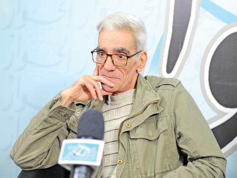 الأديب عبدالعزيز بوباكير