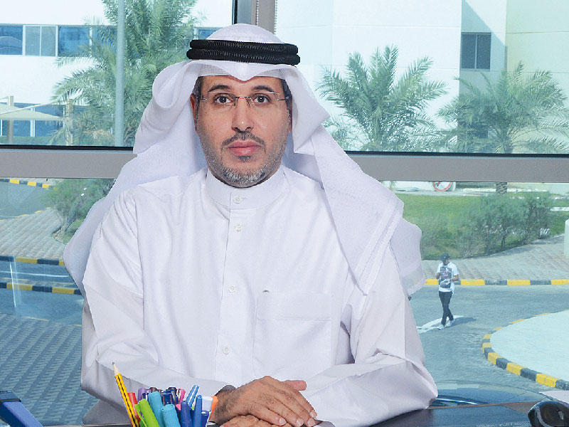 مدير الجامعة العربية المفتوحة د. نايف المطيري