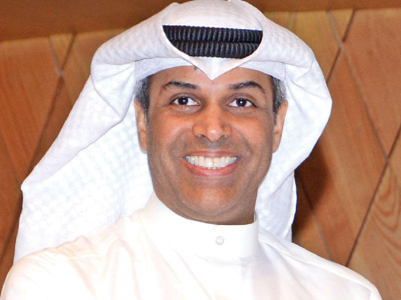 وزير الكهرباء والماء وزير النفط، د. خالد الفاضل