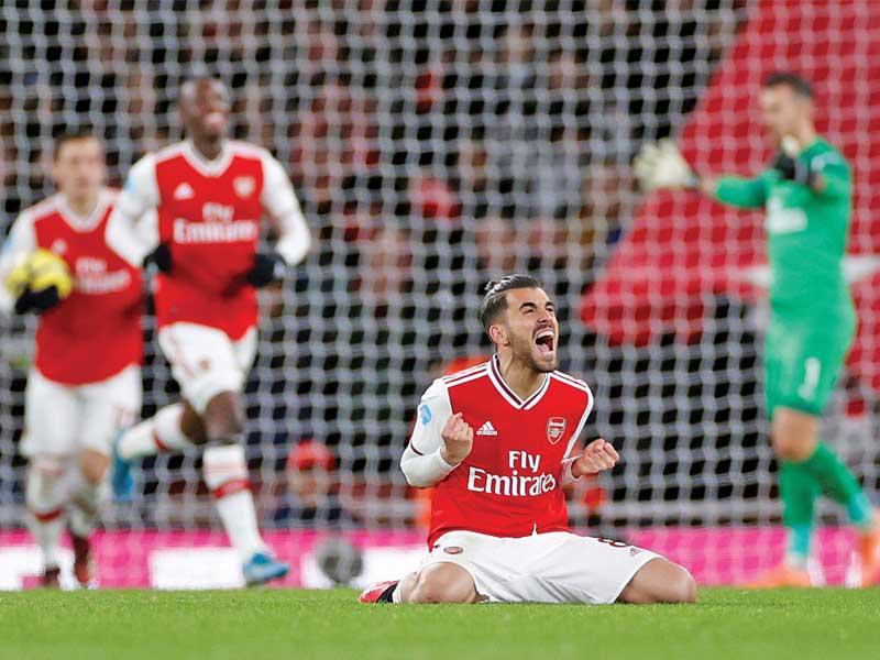 لاعب وسط ريال مدريد الإسباني المعار لأرسنال الإنكليزي داني سيبايوس