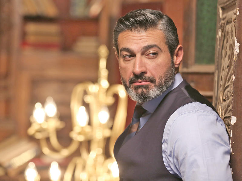 الفنان ياسر جلال 