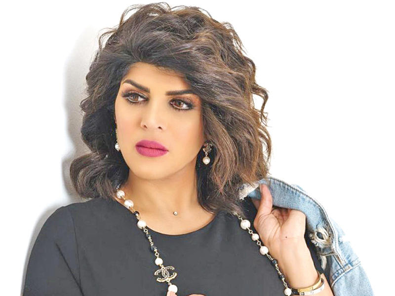 الفنانة غدير السبتي