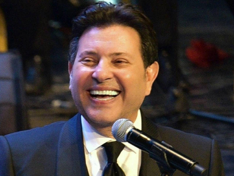 المطرب هاني شاكر