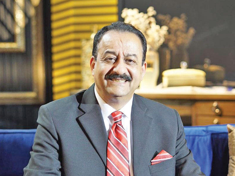 الإعلامي د. سليمان العسعوسي