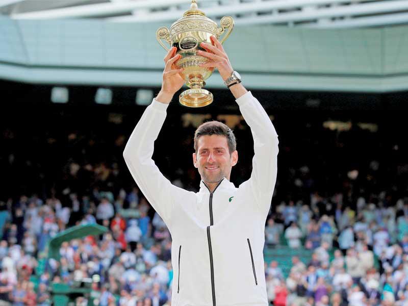 لاعب التنس الصربي نوفاك ديوكوفيتش