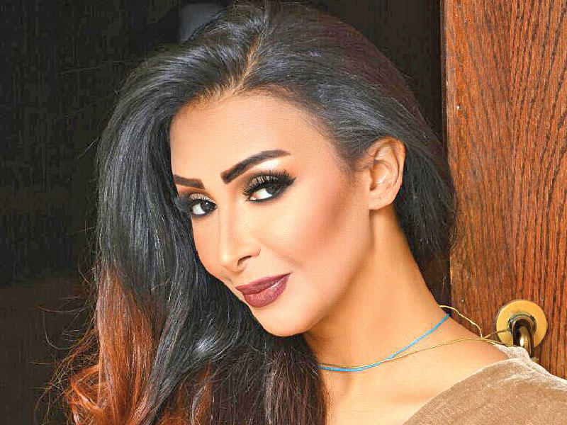  المطربة شاهيناز