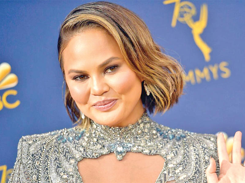 عارضة الأزياء كريسي تايغن 